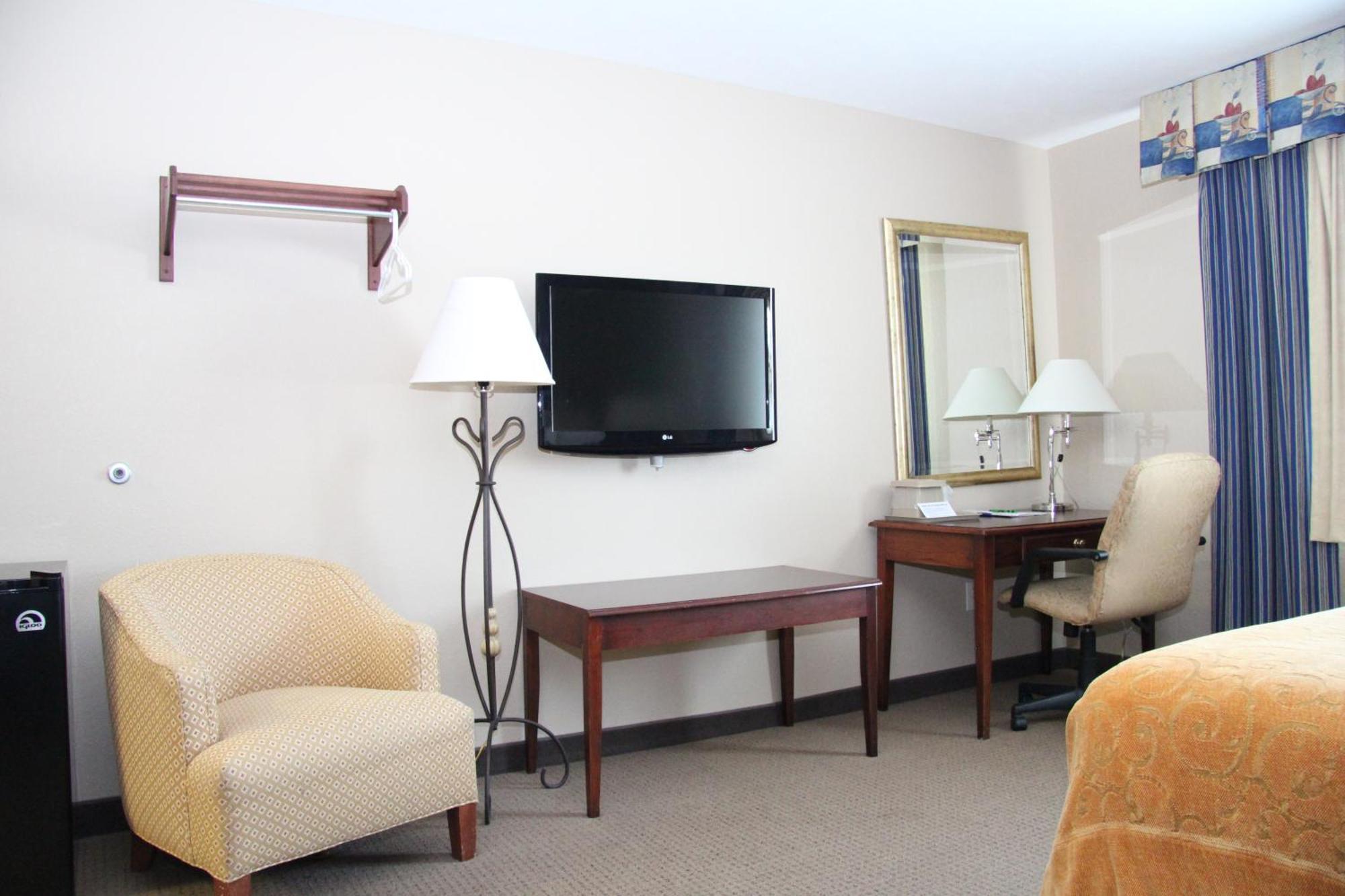Green Acres Hotel Pittsfield Номер фото